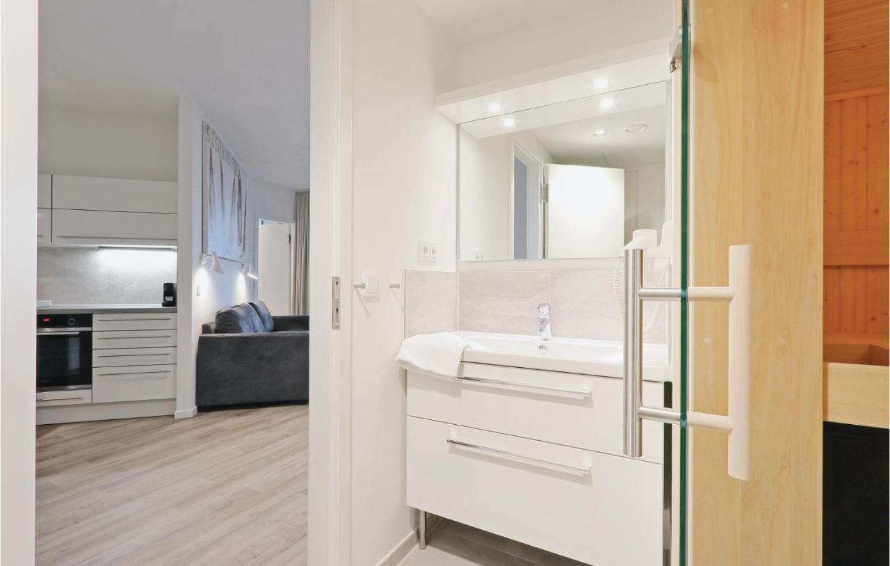 2 Bedroom Stunning Apartment In Luebeck Travemuende Buitenkant foto